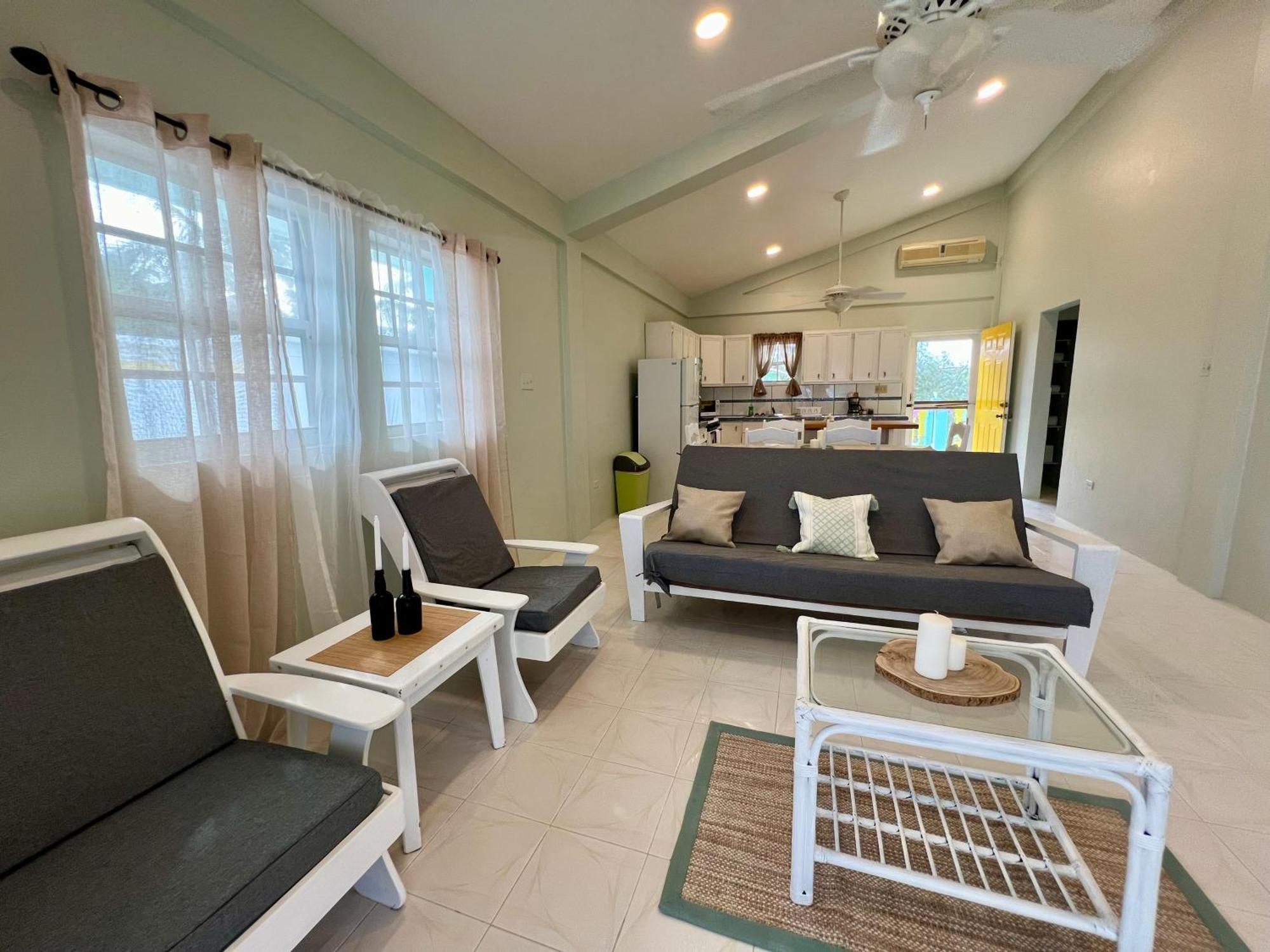 Barefoot Beach Belize Кайе Колкер Стая снимка