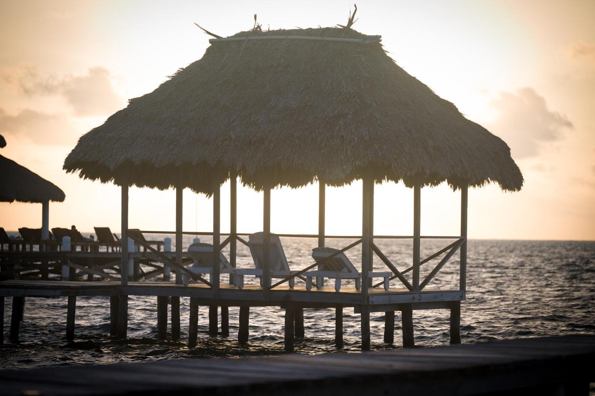 Barefoot Beach Belize Кайе Колкер Екстериор снимка