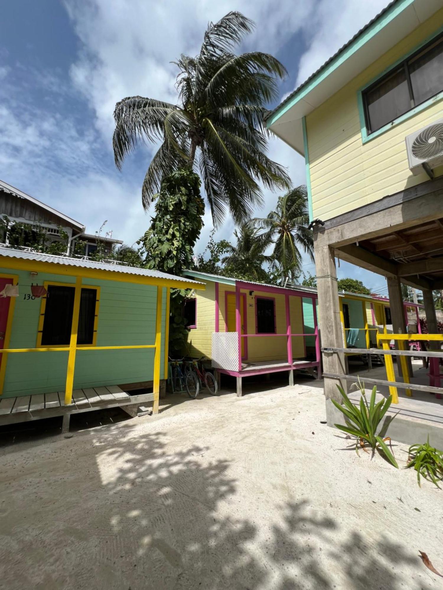 Barefoot Beach Belize Кайе Колкер Екстериор снимка